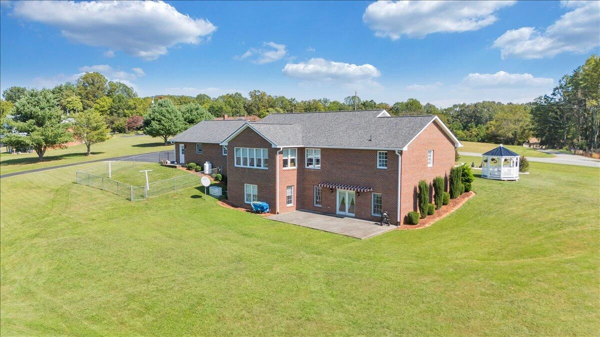 3991 Green Level RD - Photo 37