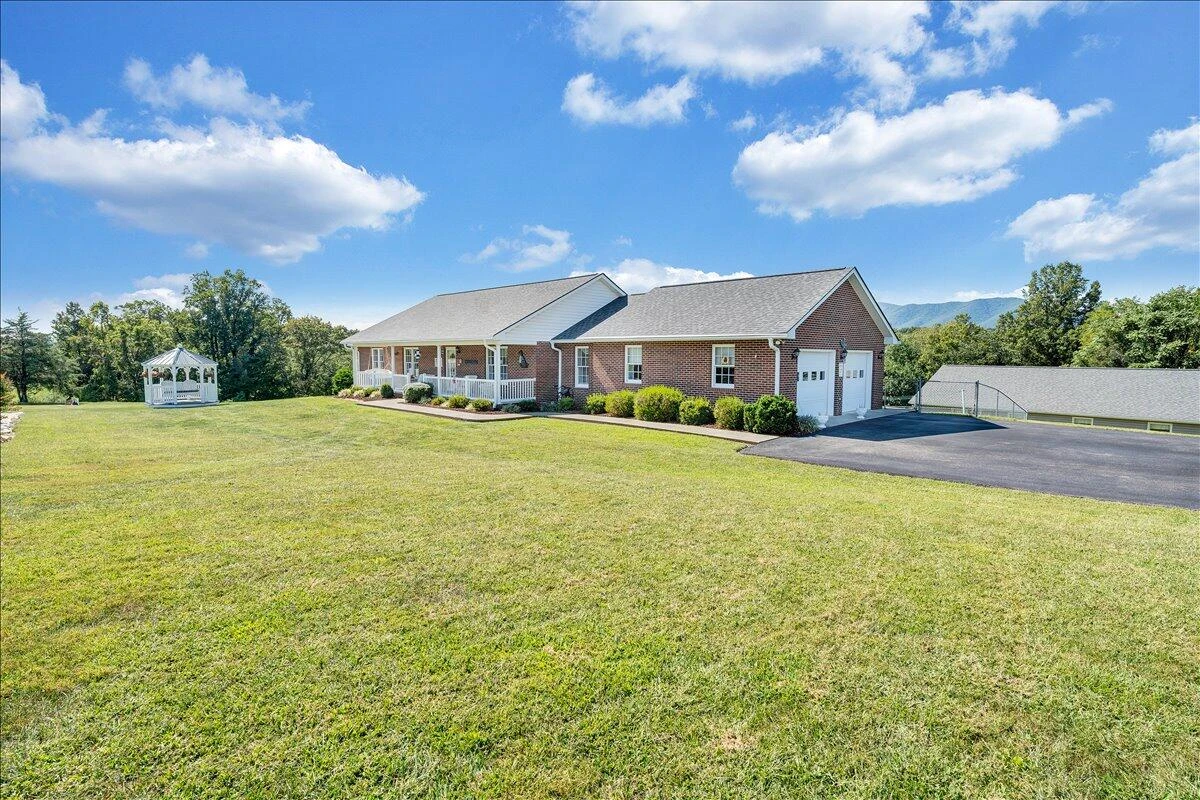 3991 Green Level RD - Photo 39