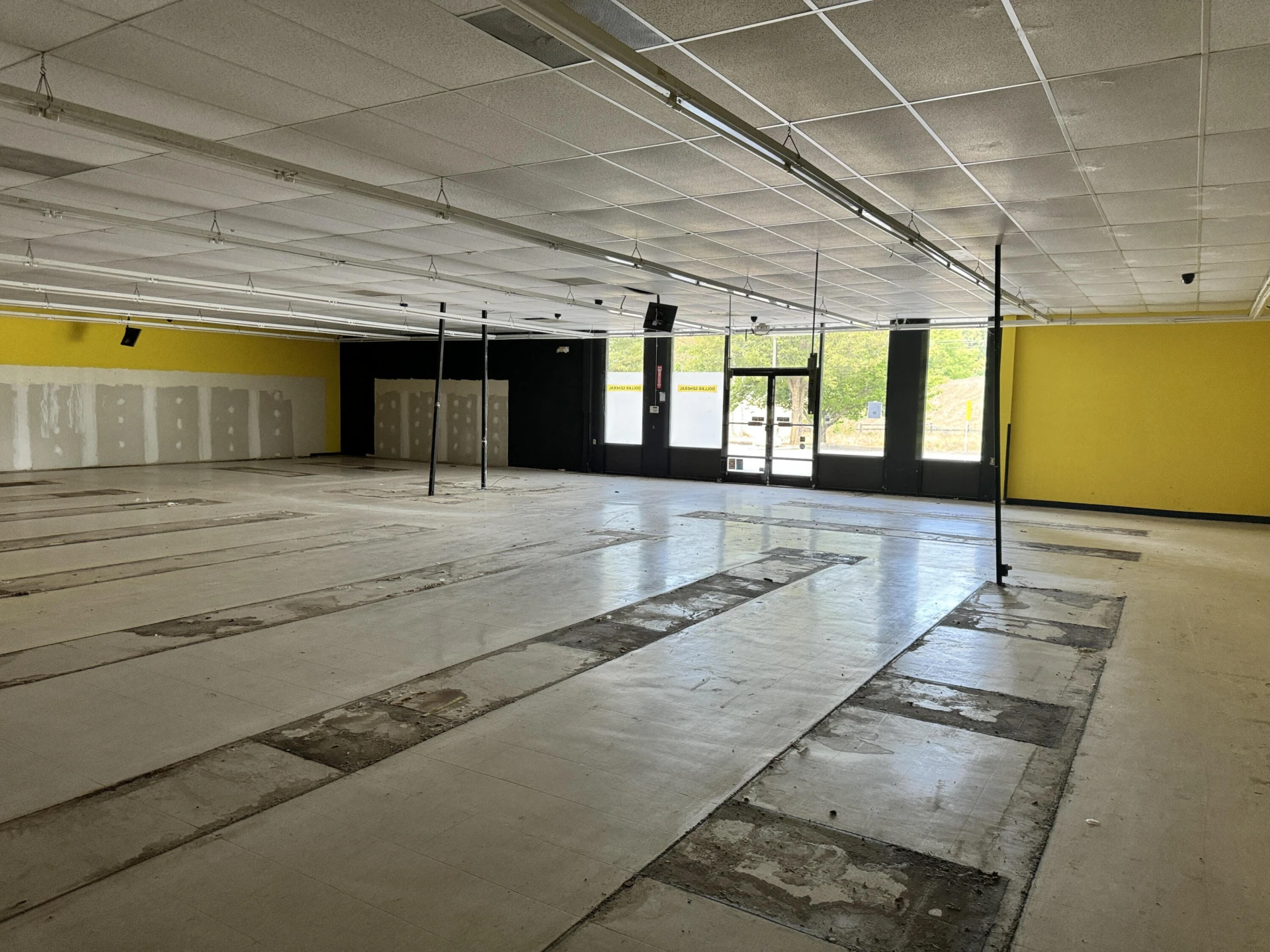 17720 Main ST - Photo 3