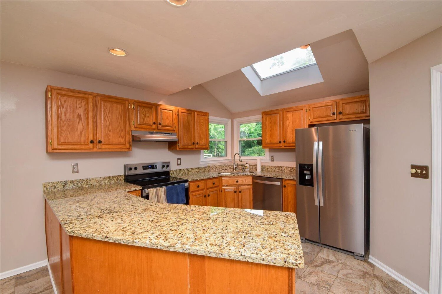 146 Hill DR - Photo 14