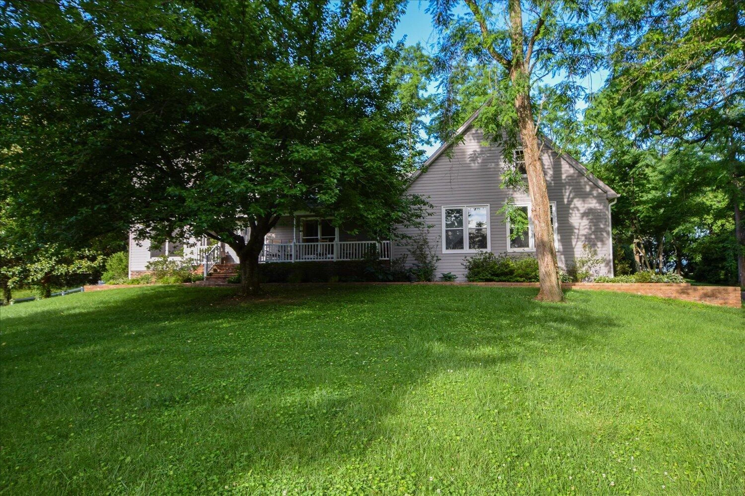 146 Hill DR - Photo 4