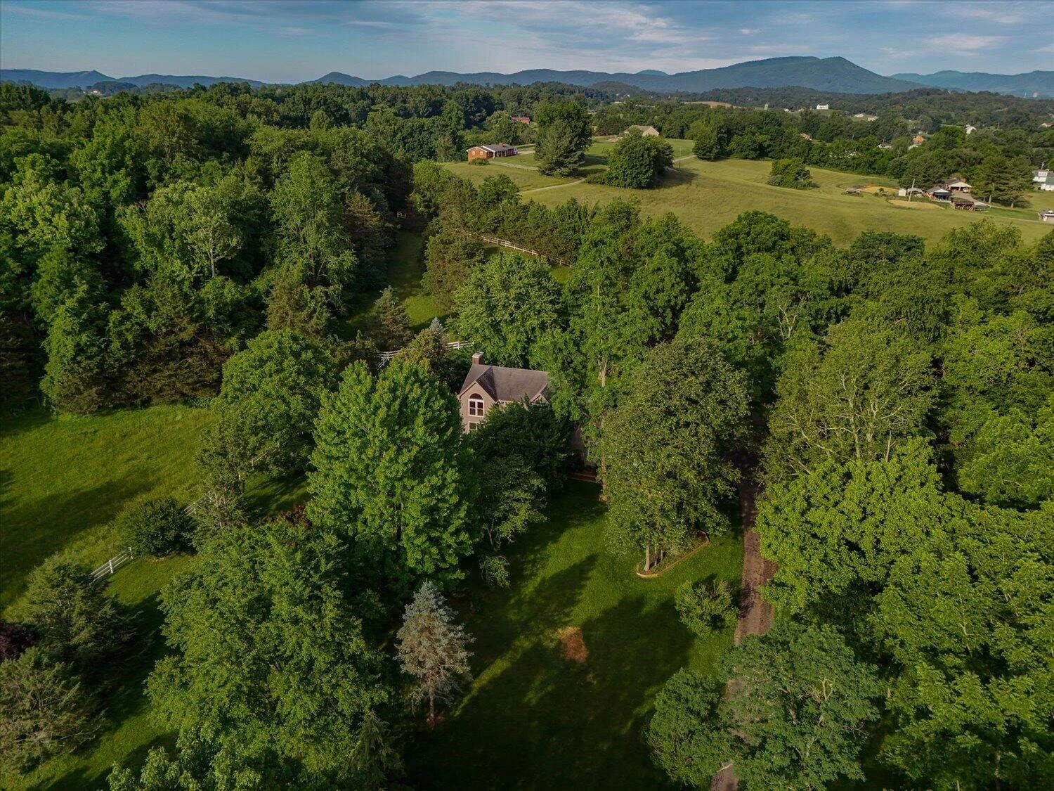146 Hill DR - Photo 67