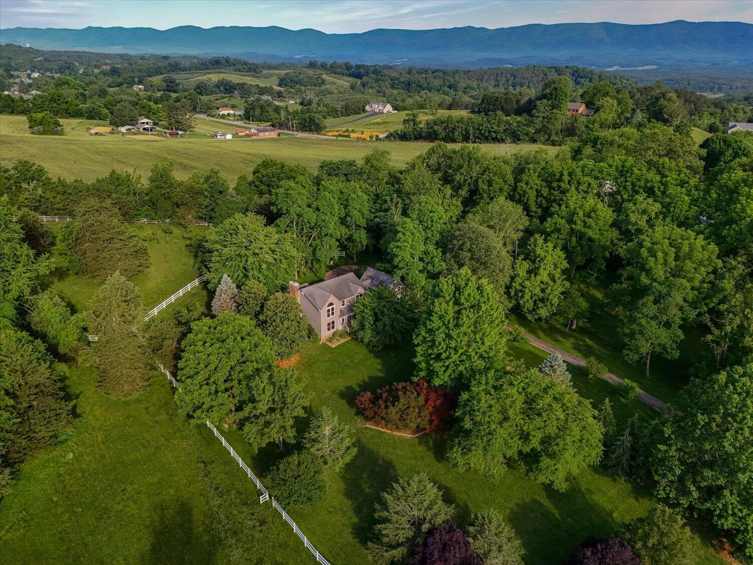 146 Hill DR - Photo 83