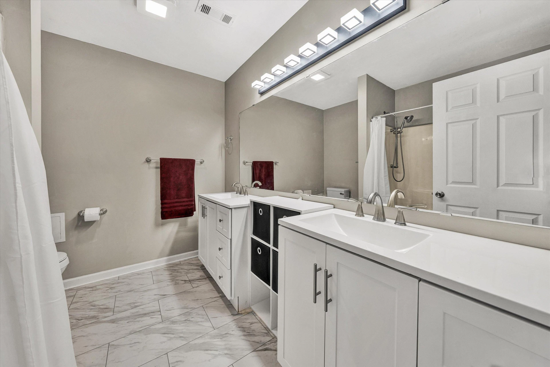 505 Arbor AVE SE - Photo 16