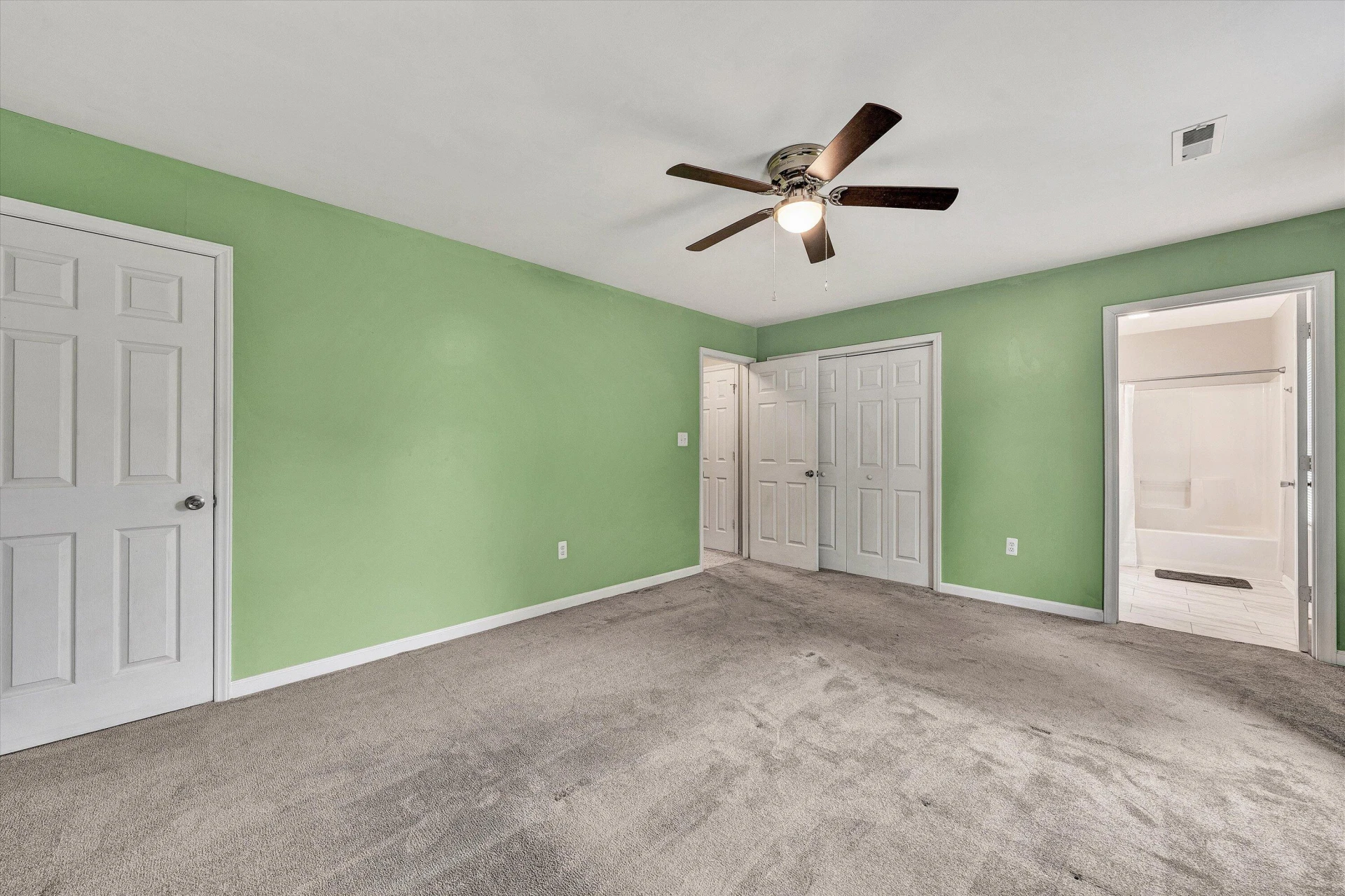 505 Arbor AVE SE - Photo 19