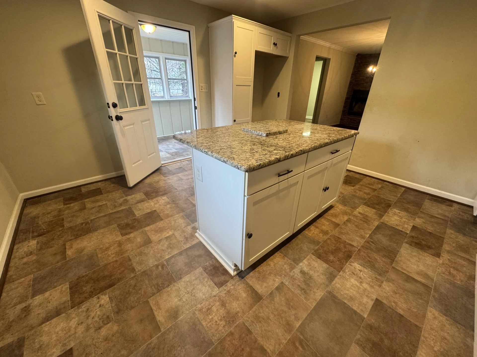3997 Welcome Valley RD - Photo 4