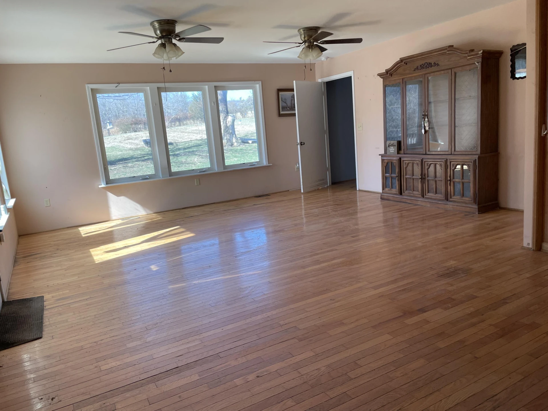 2047 Botetourt RD - Photo 5