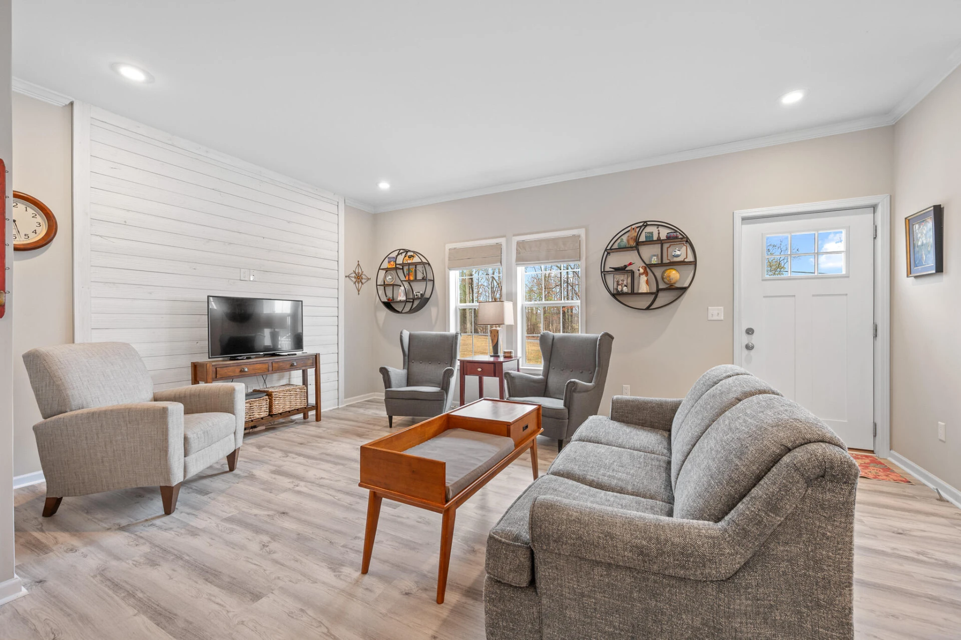 5049 Horseshoe Bend RD - Photo 5
