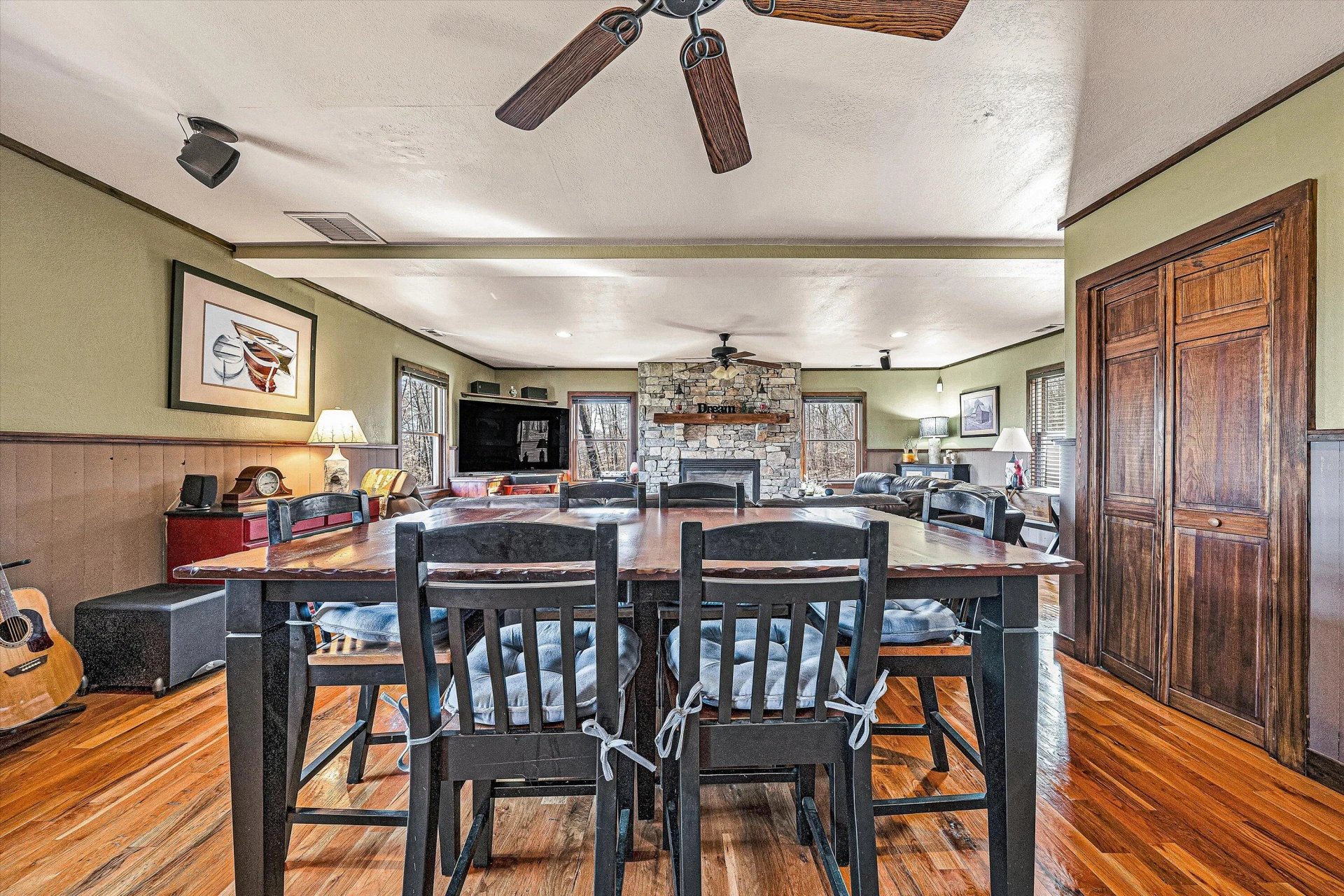 946 High Meadows DR - Photo 31