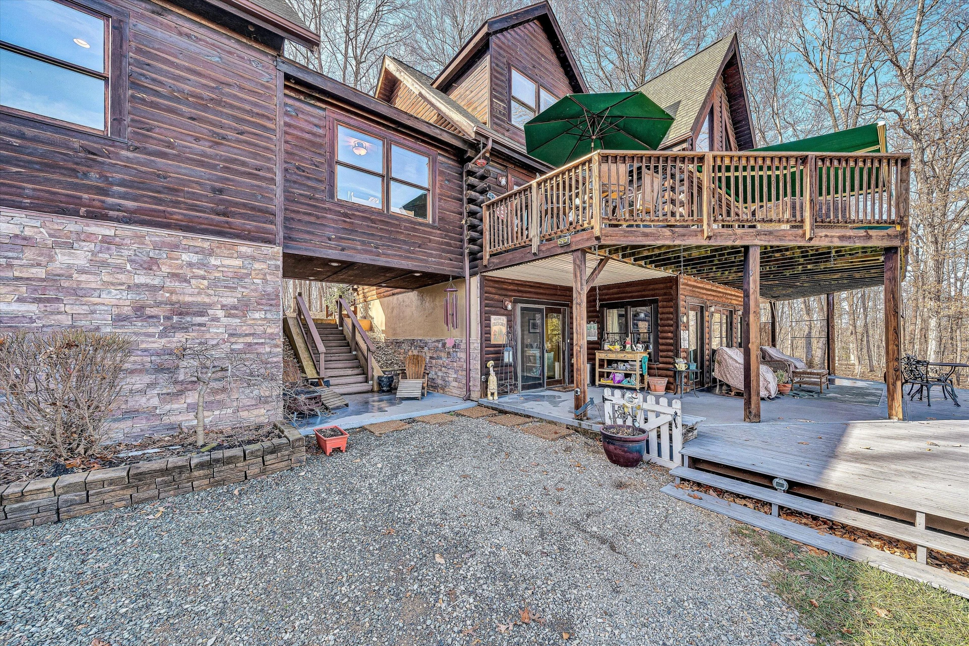 946 High Meadows DR - Photo 67