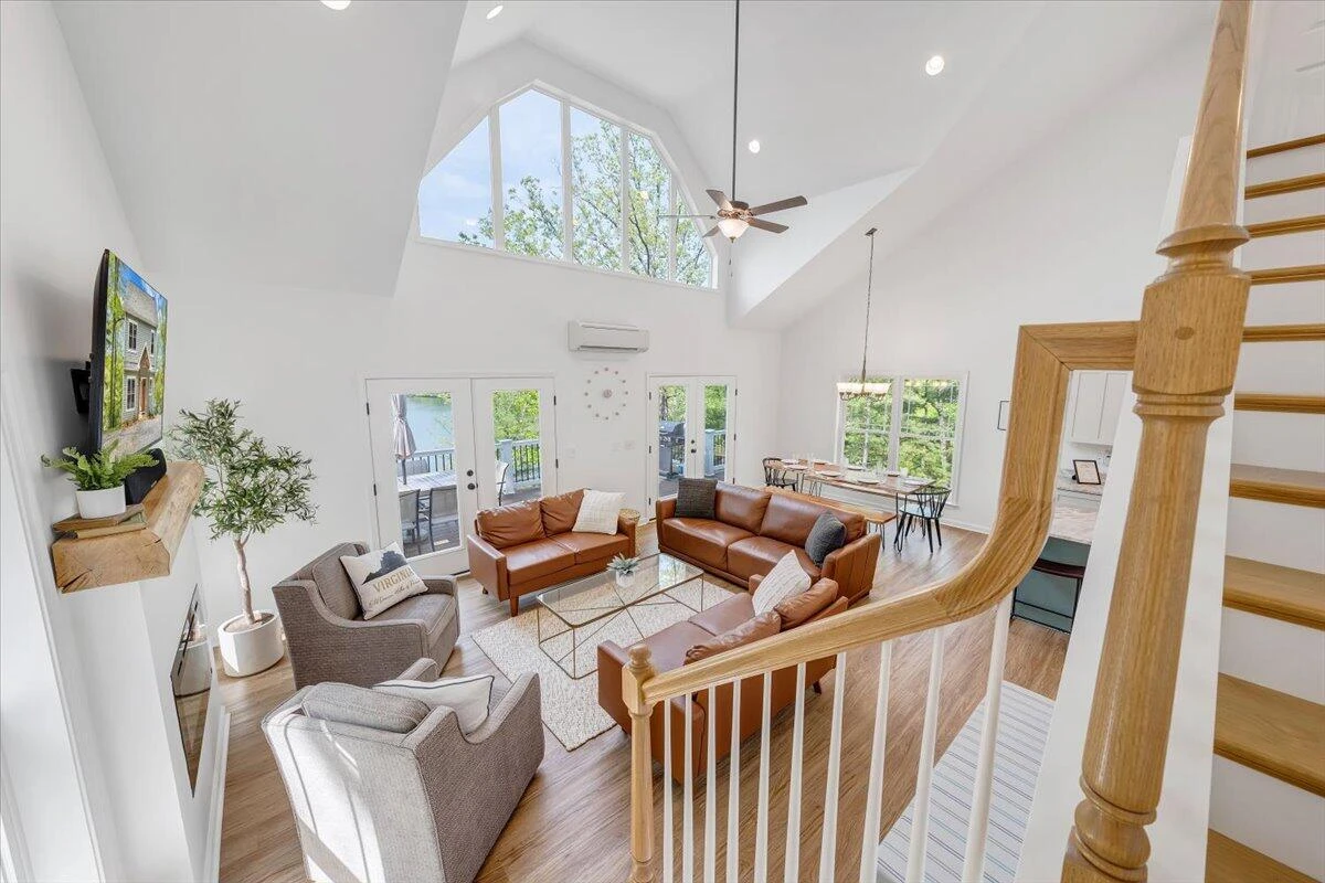 1373 Thomason LN - Photo 25