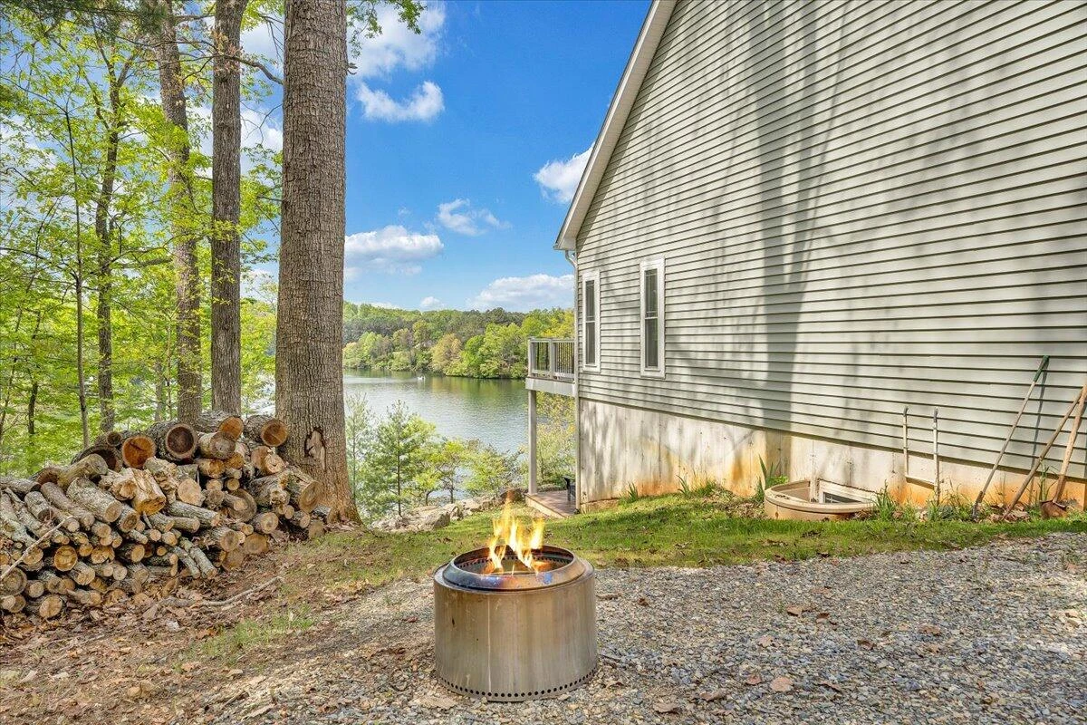 1373 Thomason LN - Photo 49