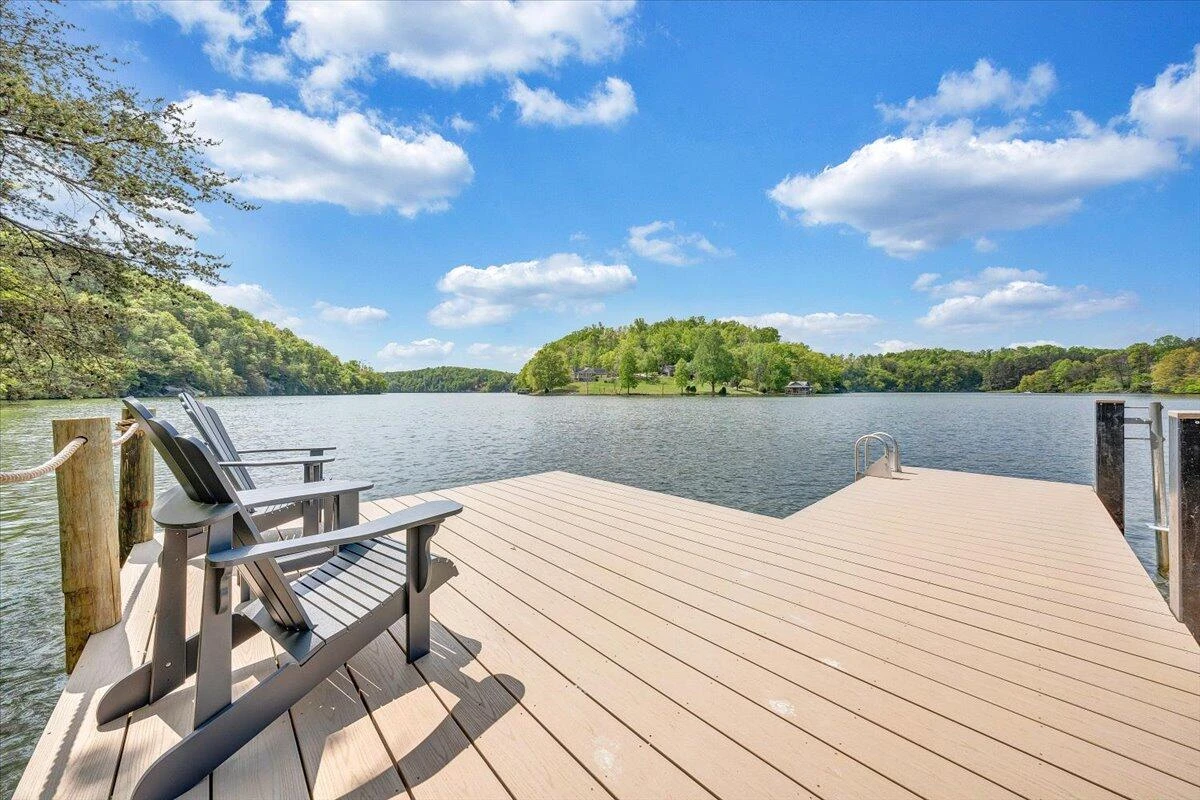 1373 Thomason LN - Photo 51