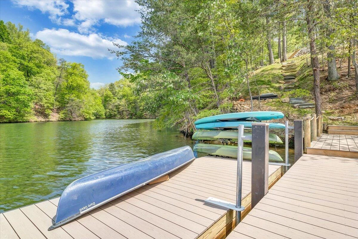 1373 Thomason LN - Photo 54