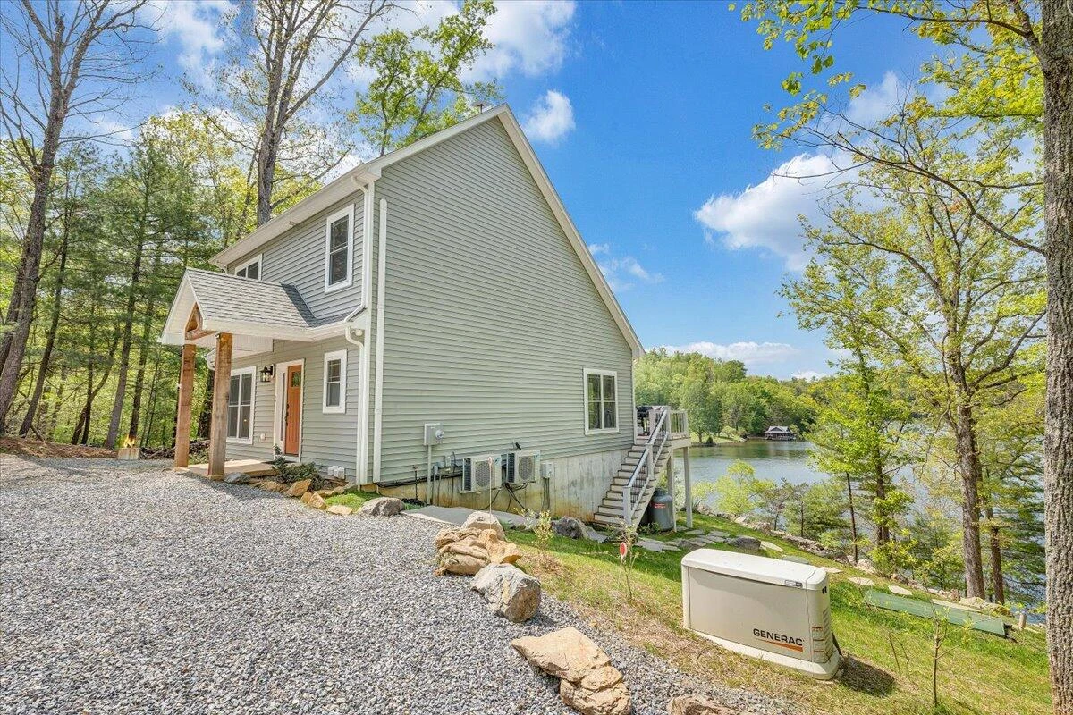 1373 Thomason LN - Photo 58