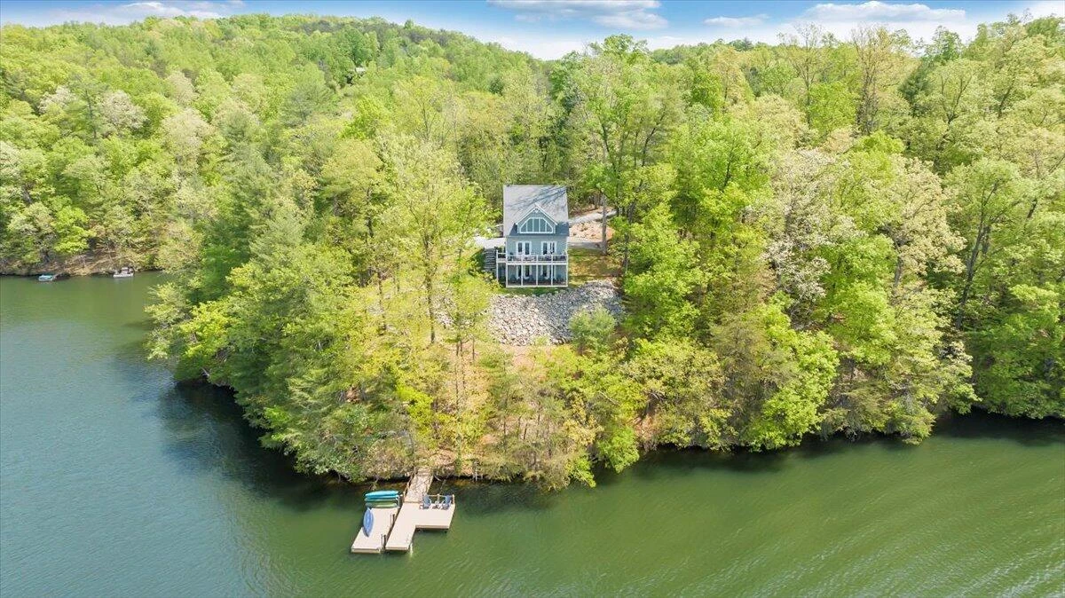 1373 Thomason LN - Photo 67