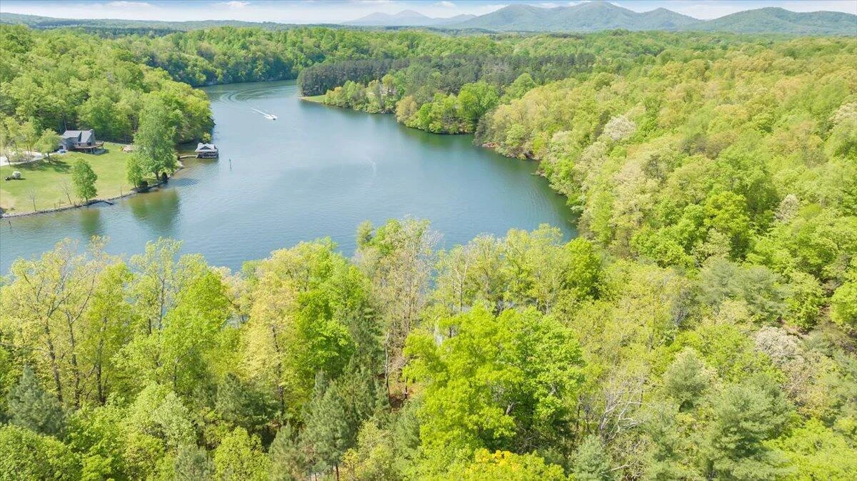 1373 Thomason LN - Photo 82