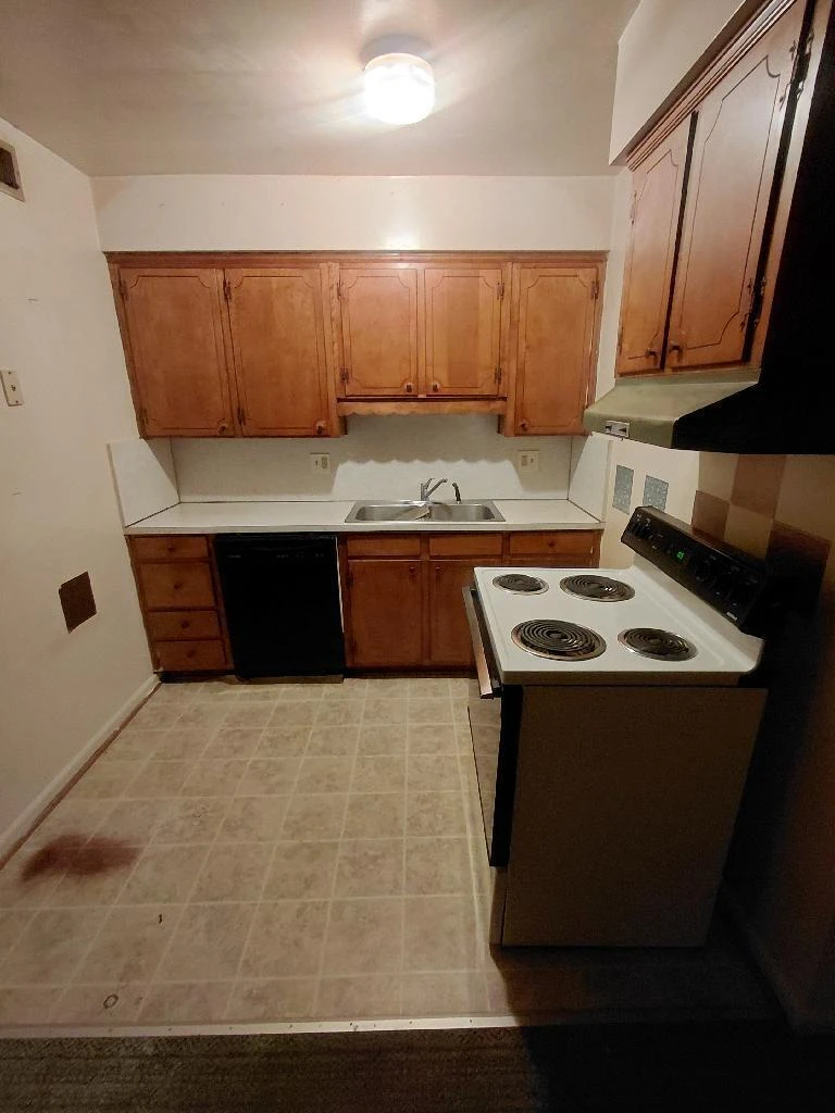 125 Bush DR - Photo 12