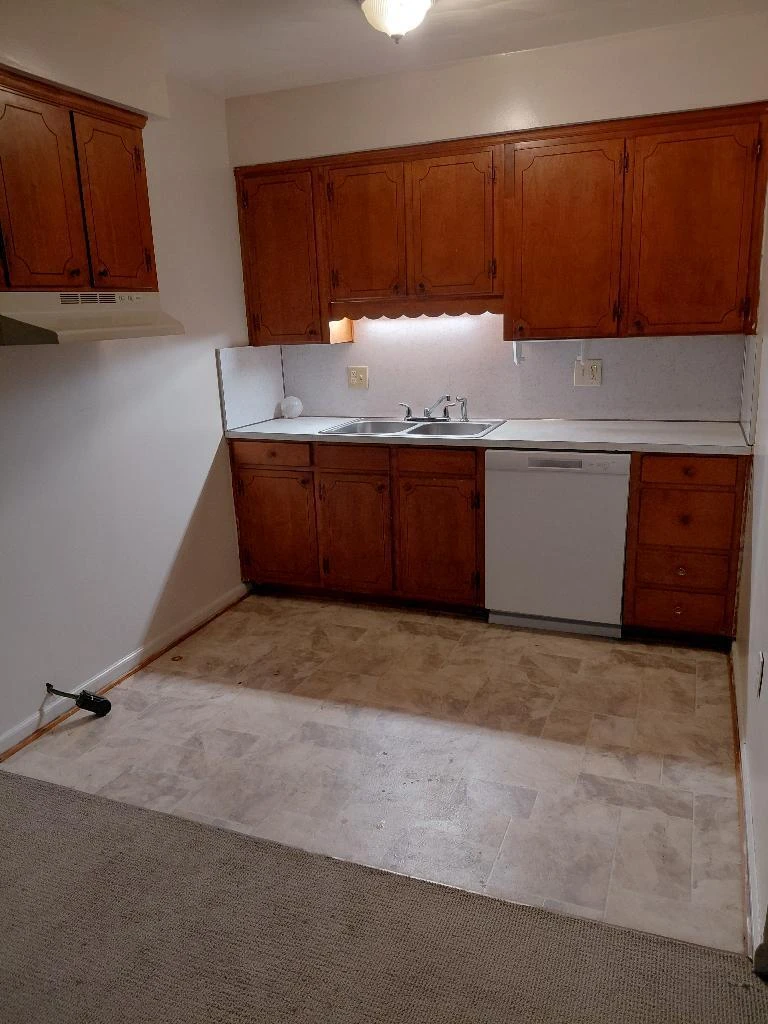 125 Bush DR - Photo 5