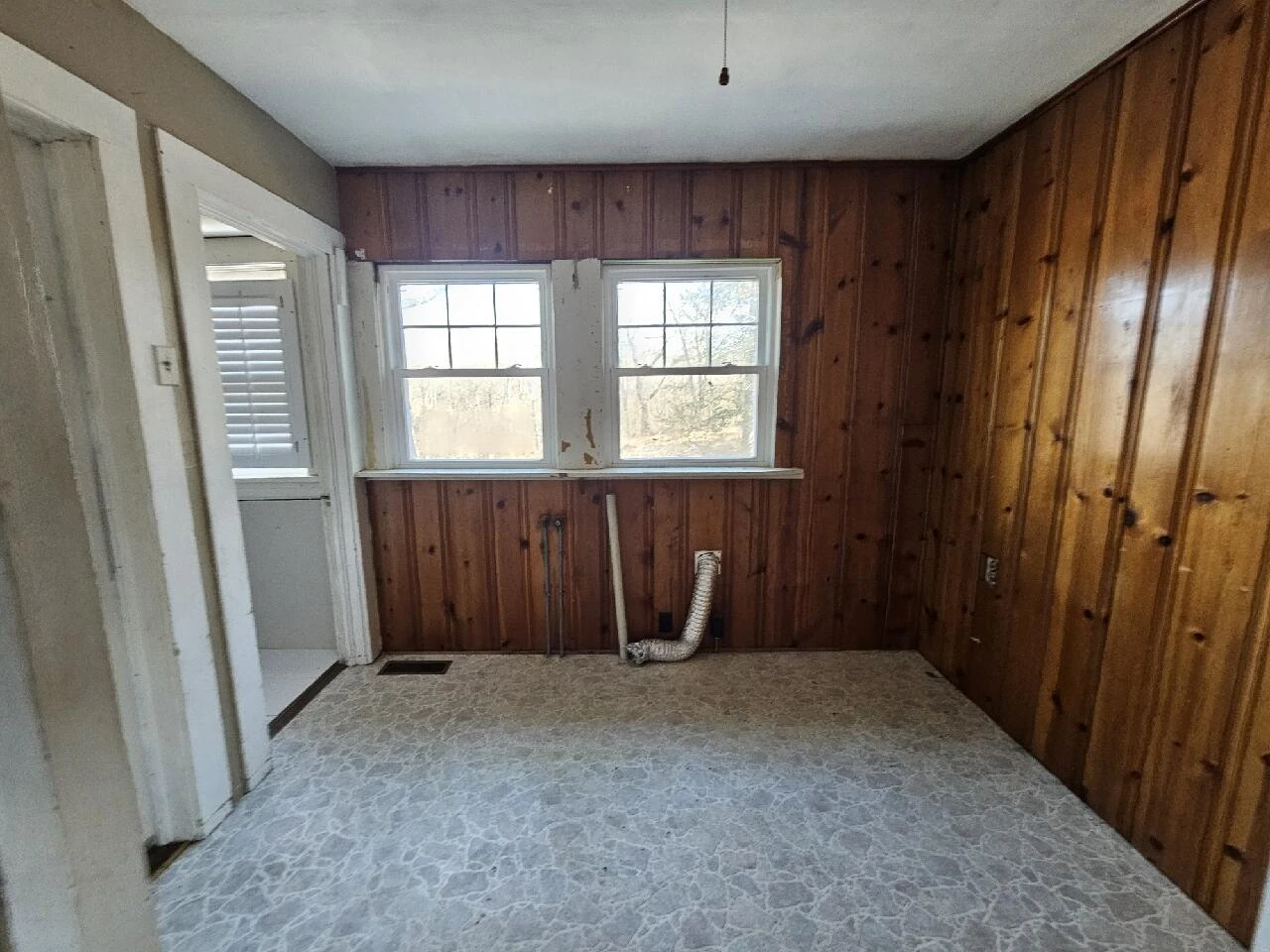 3793 SMITH MOUNTAIN LAKE PKWY - Photo 11