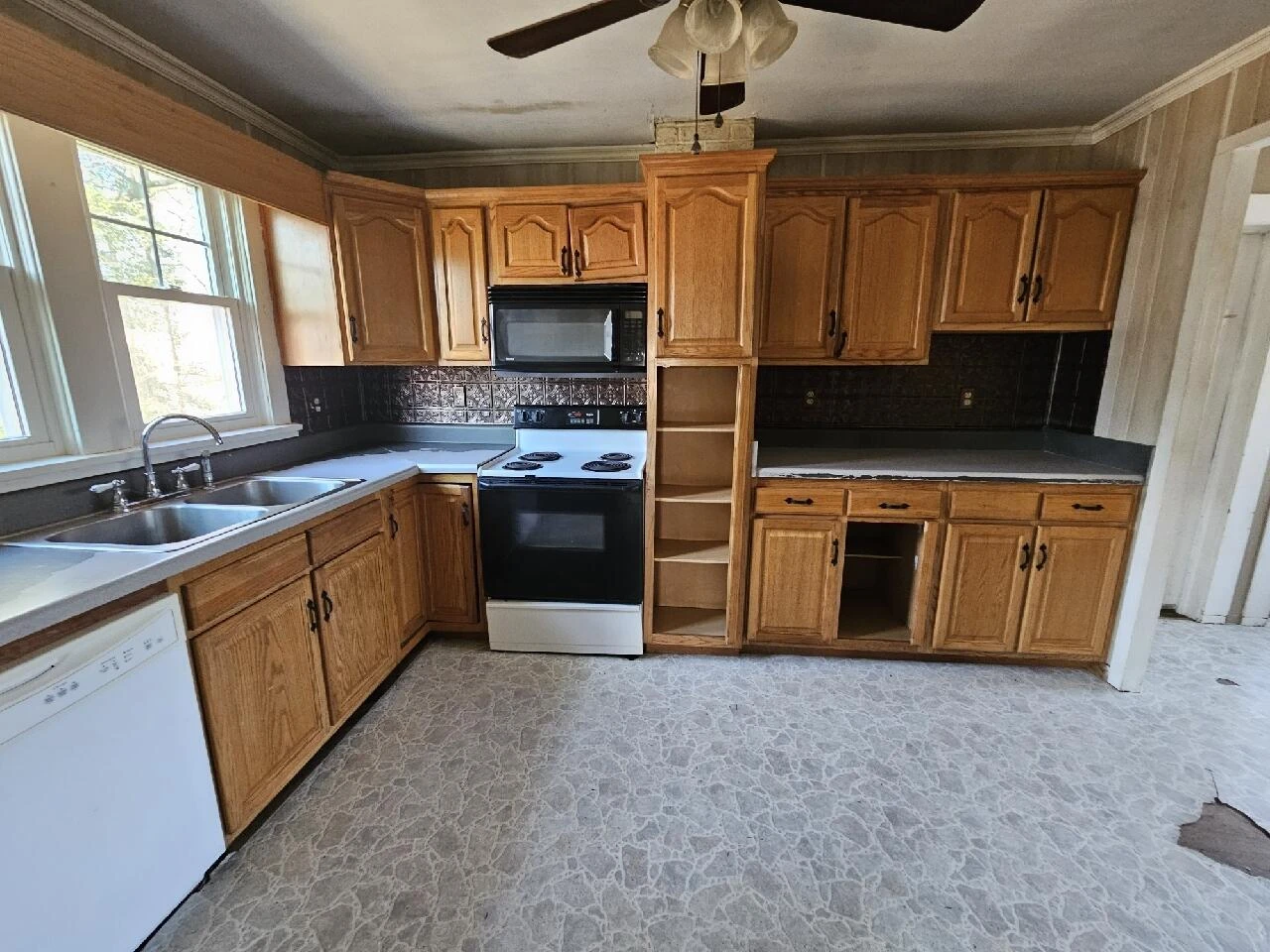 3793 SMITH MOUNTAIN LAKE PKWY - Photo 22