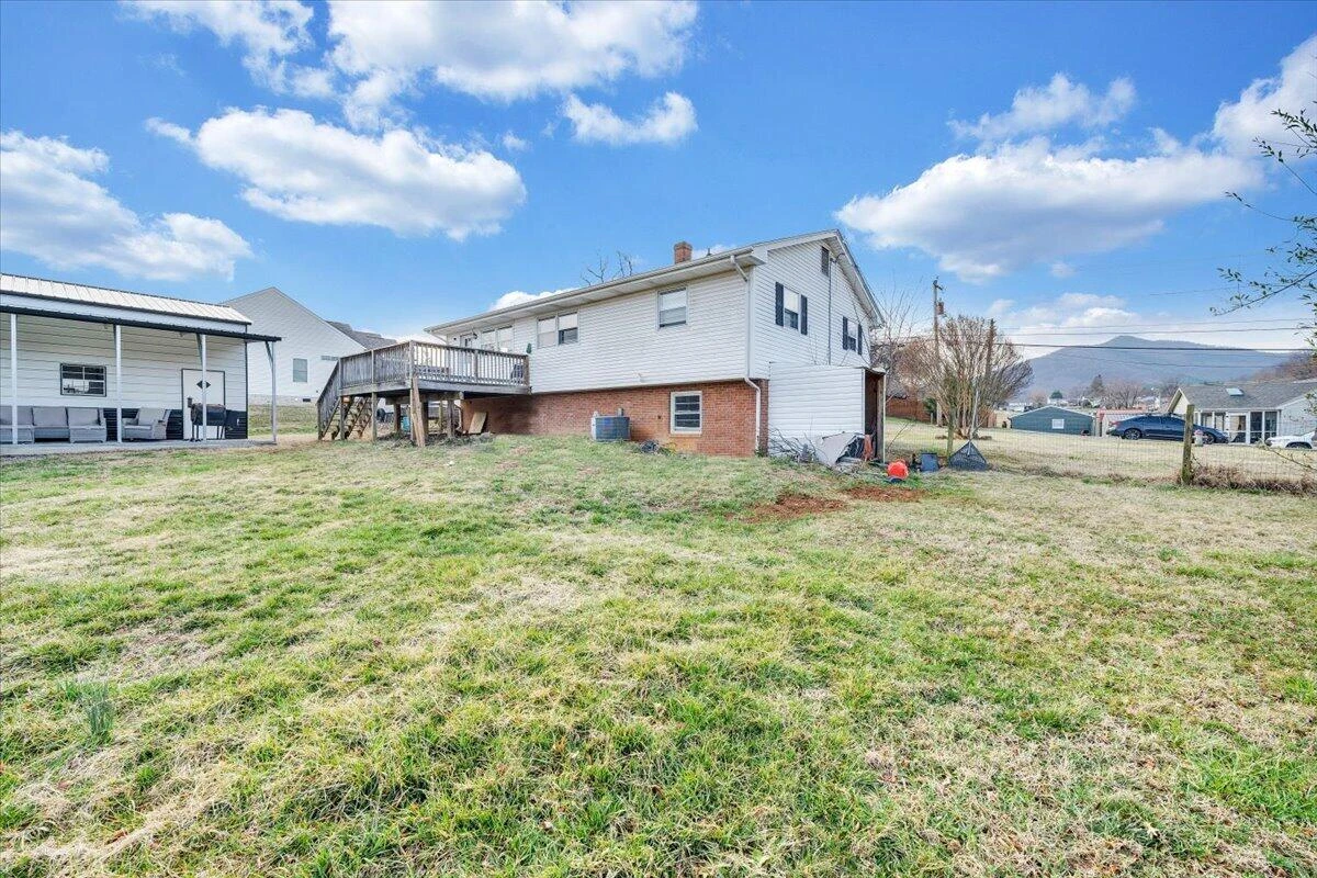 1541 Penley BLVD - Photo 46