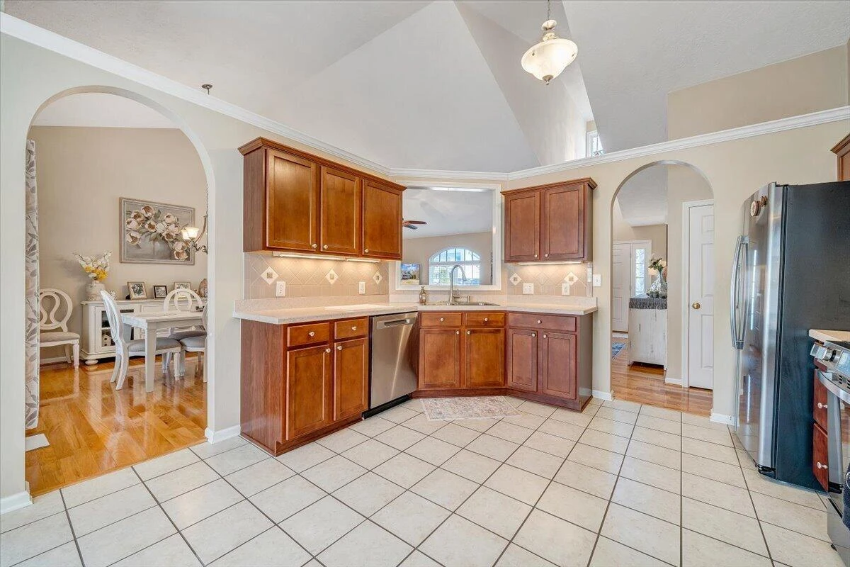 1251 Commonwealth DR - Photo 30
