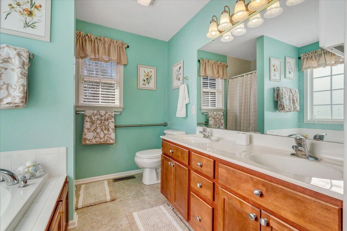 1251 Commonwealth DR - Photo 41