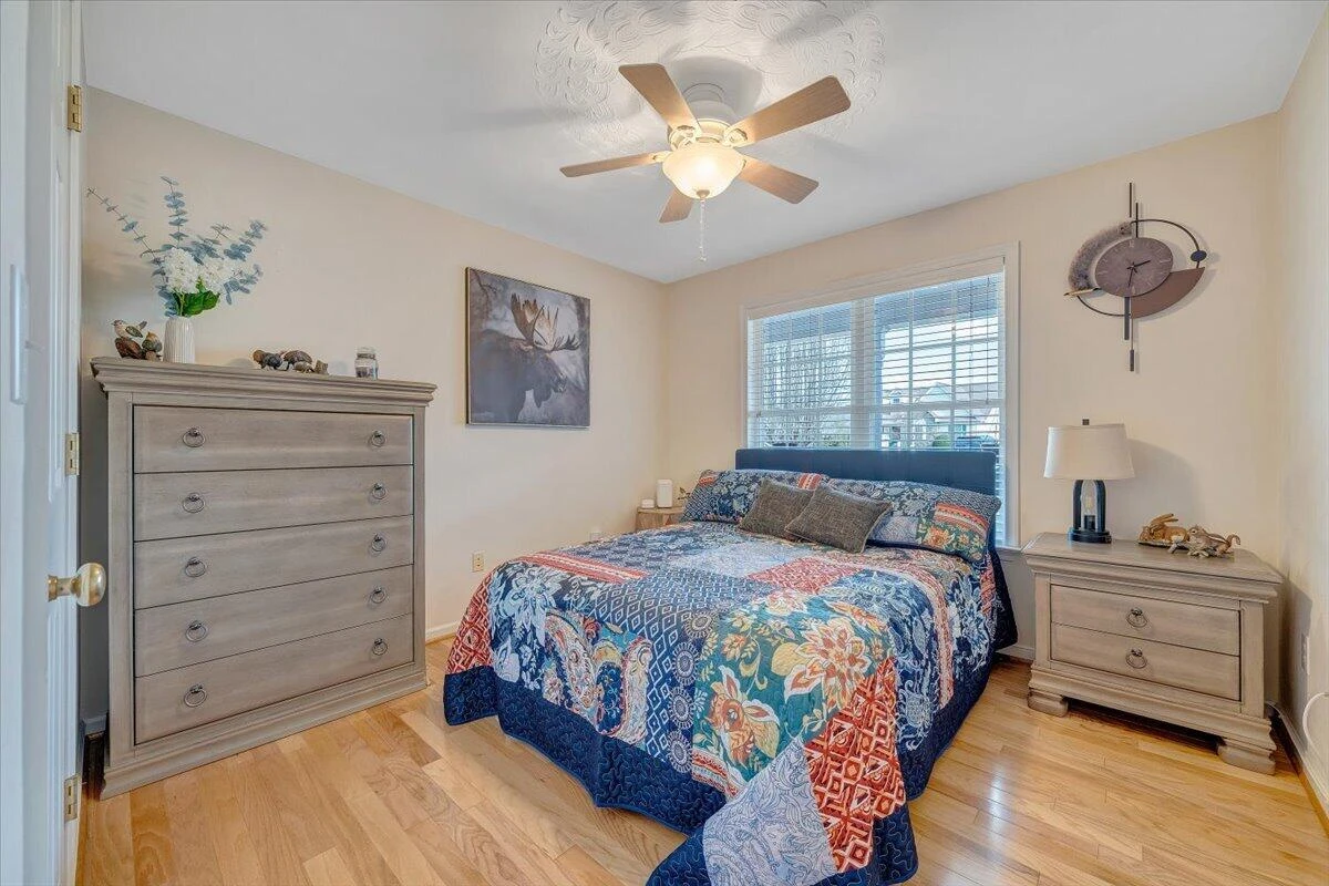 1251 Commonwealth DR - Photo 46