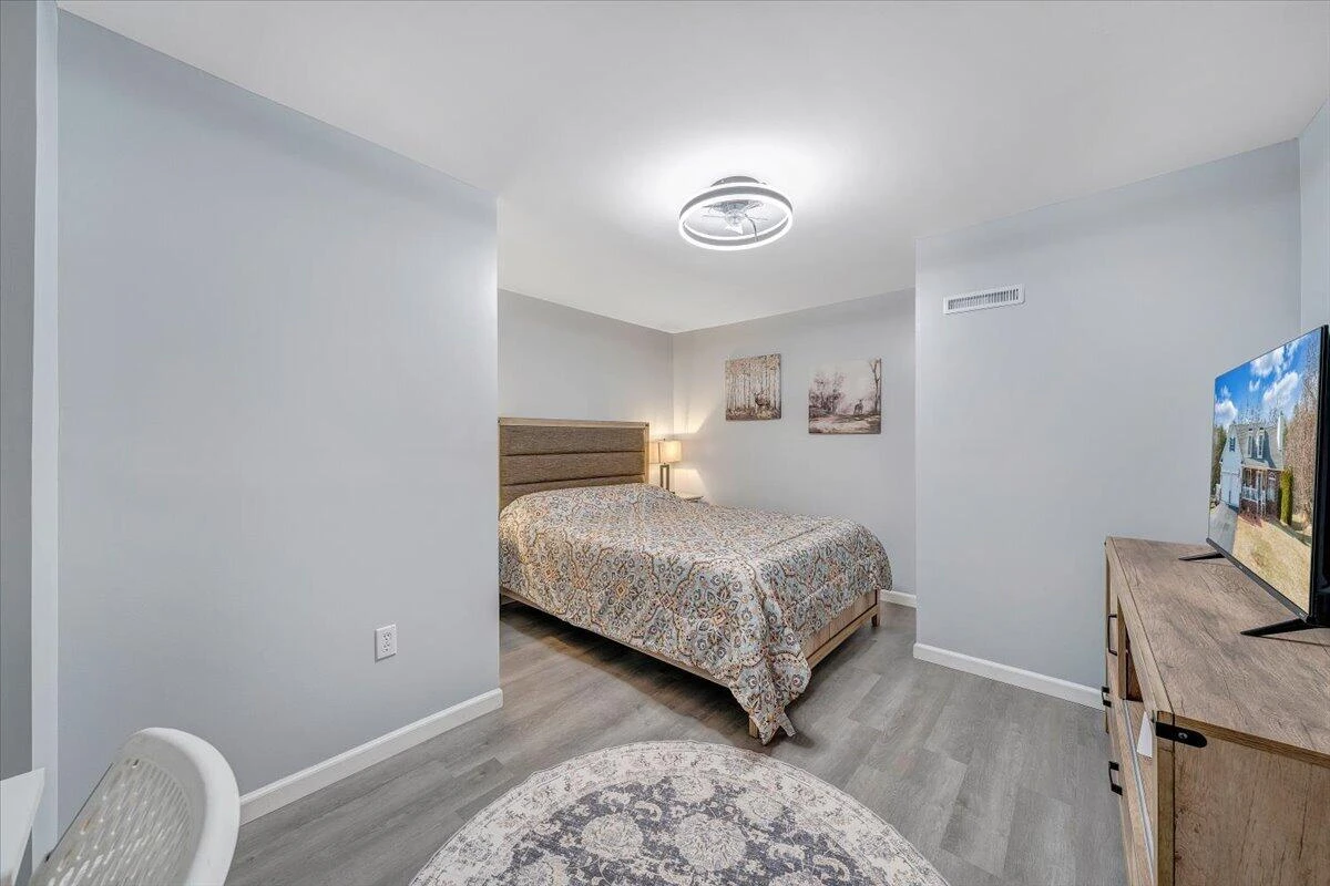 1251 Commonwealth DR - Photo 59