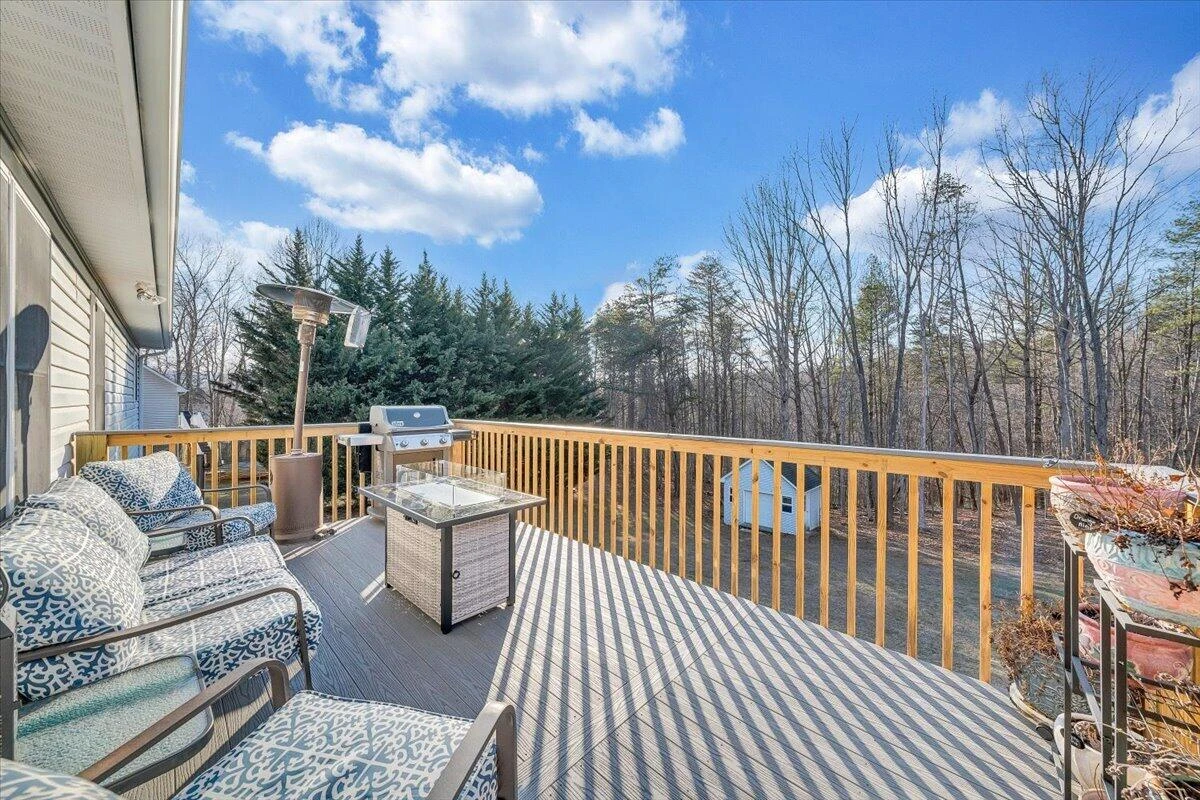 1251 Commonwealth DR - Photo 63