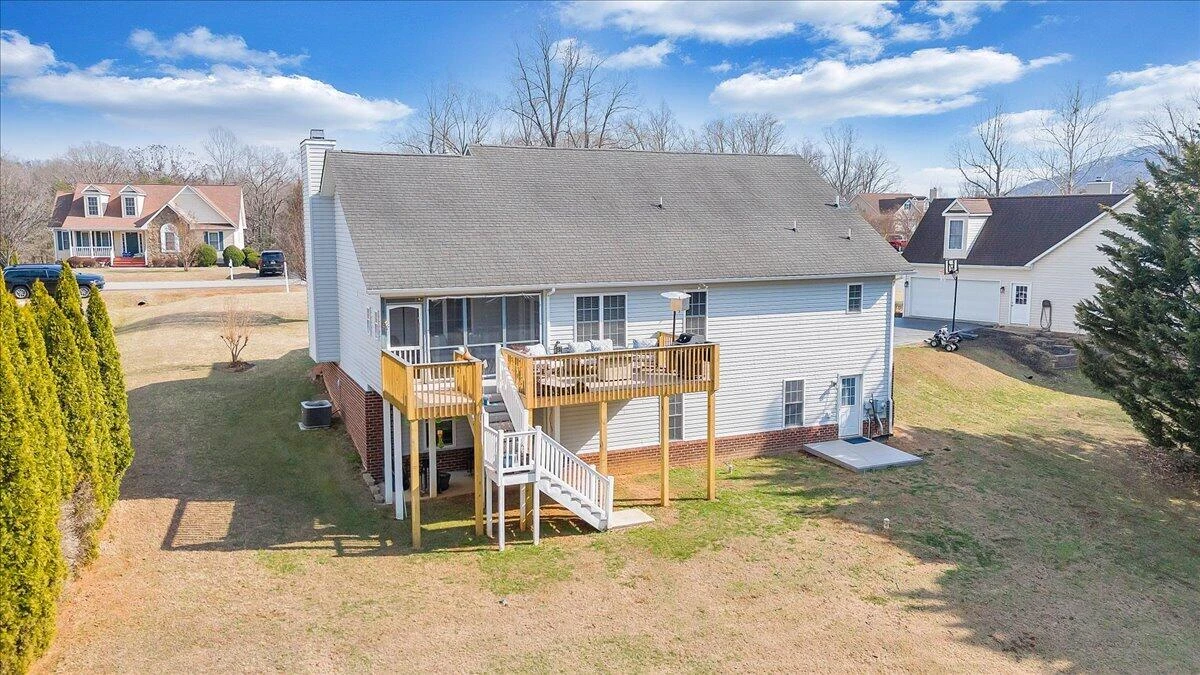 1251 Commonwealth DR - Photo 67