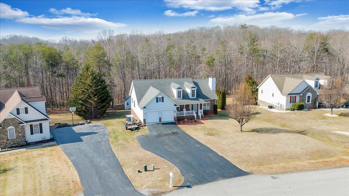 1251 Commonwealth DR - Photo 84