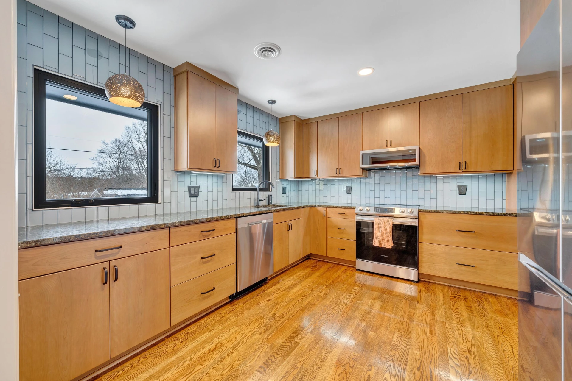 2352 Cantle LN - Photo 19
