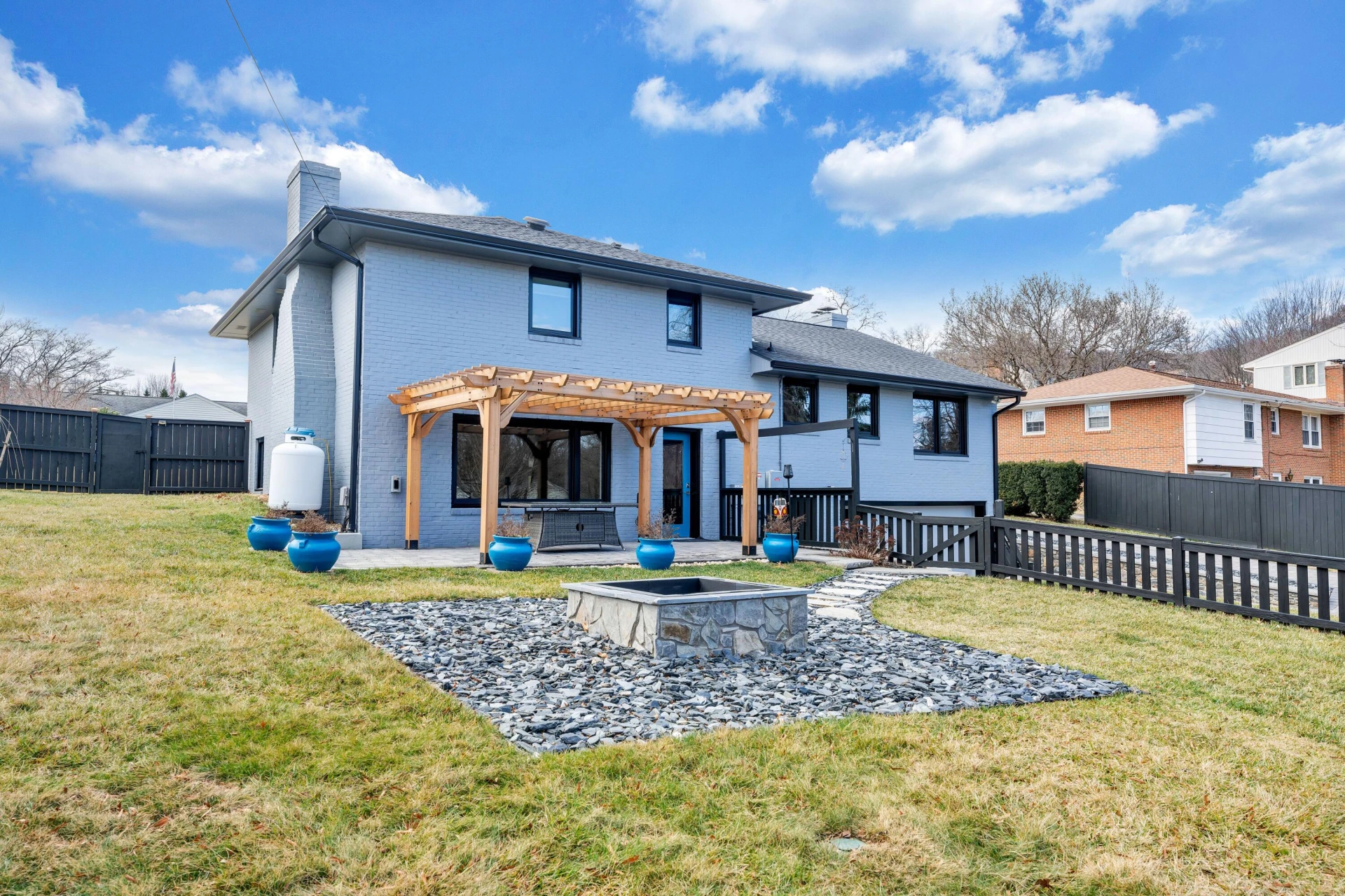2352 Cantle LN - Photo 3