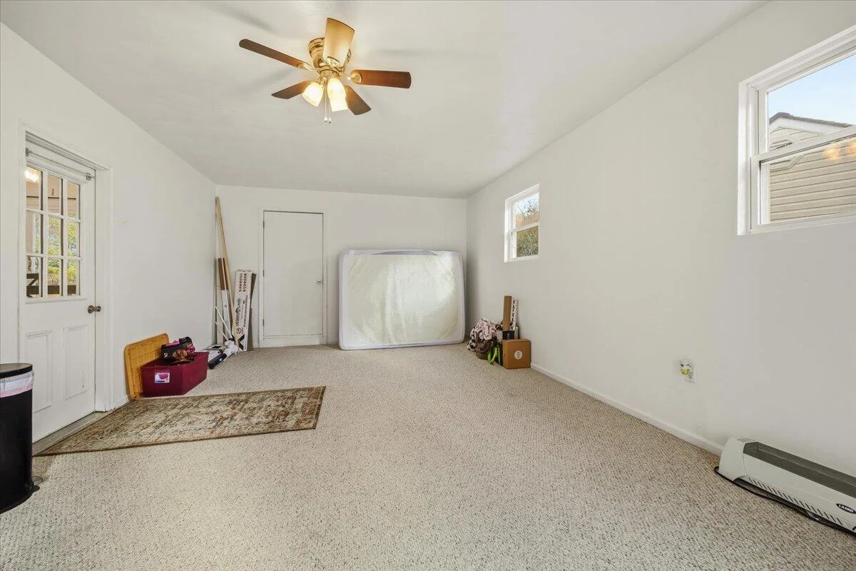 4735 Ichabod CIR NE - Photo 10