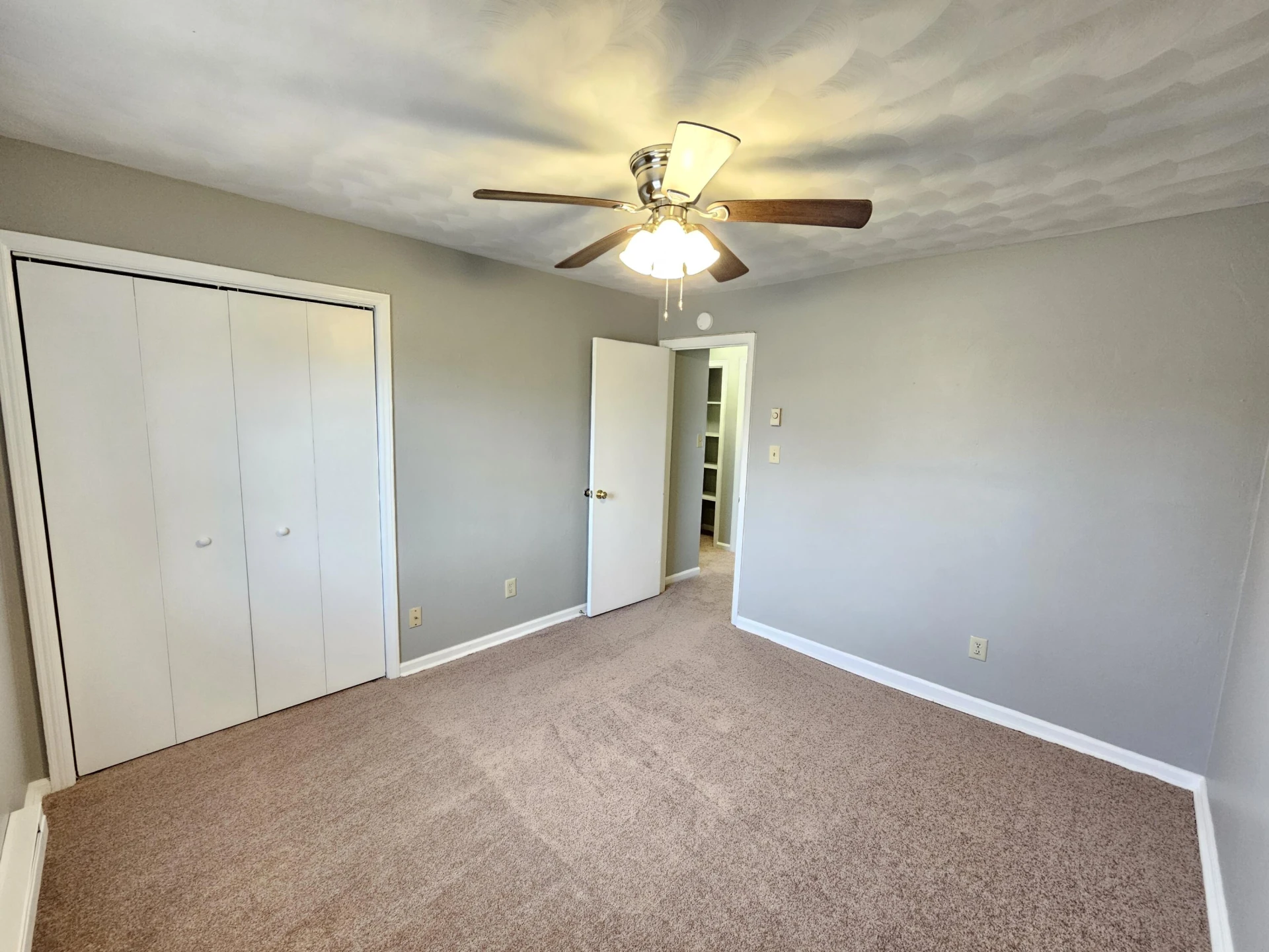 1622 Roanoke AVE SW - Photo 18