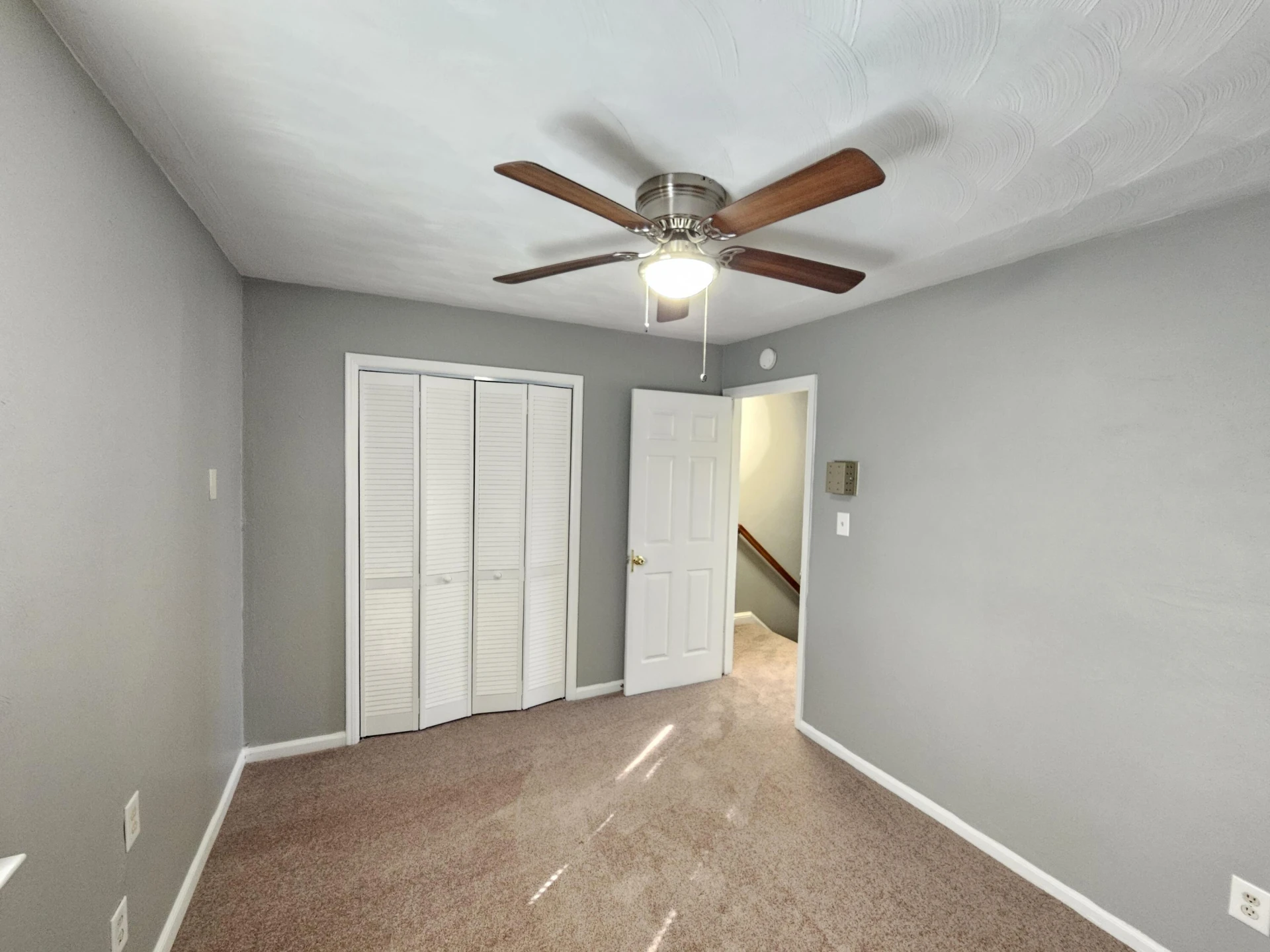 1622 Roanoke AVE SW - Photo 32