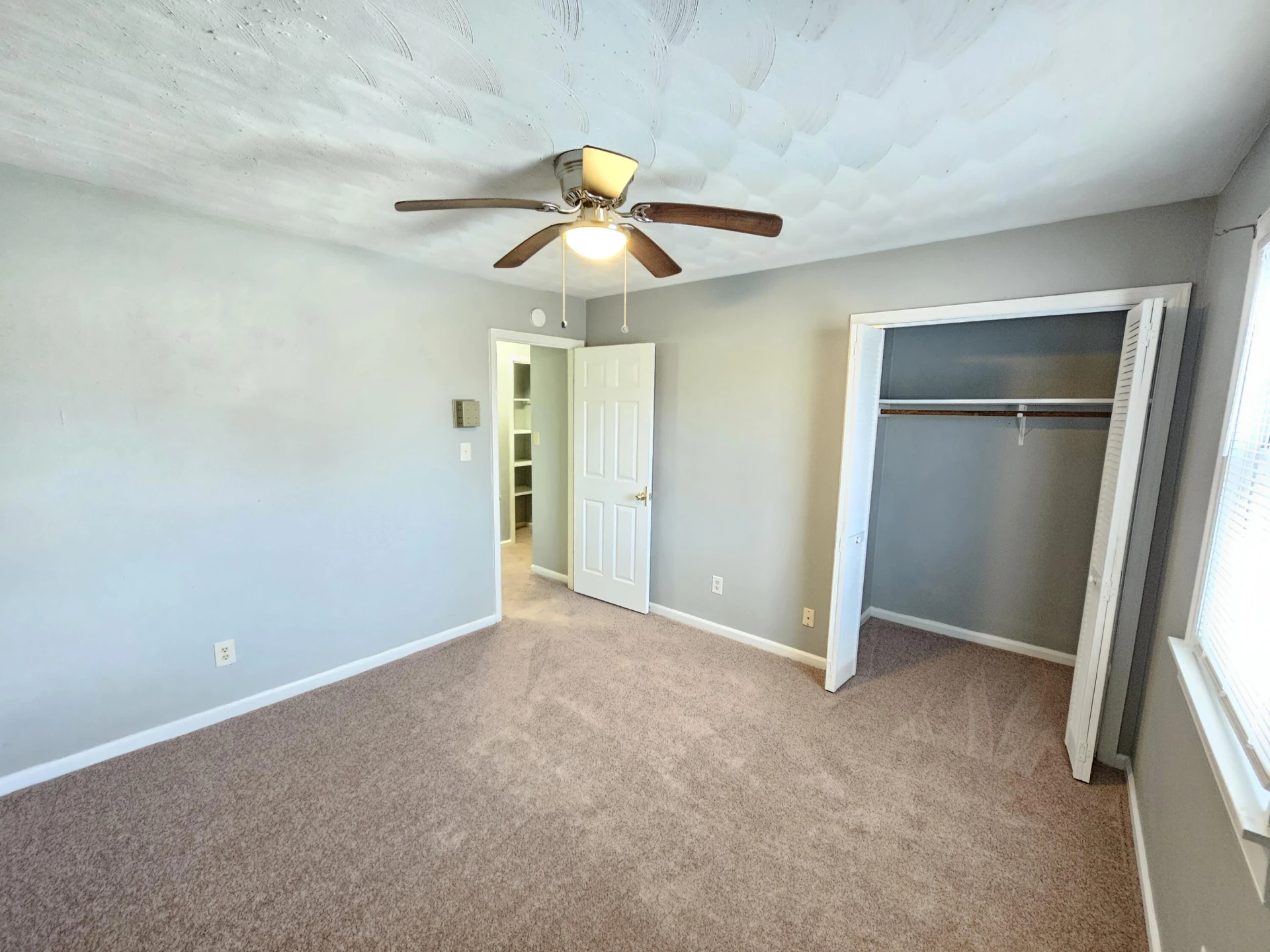 1622 Roanoke AVE SW - Photo 43
