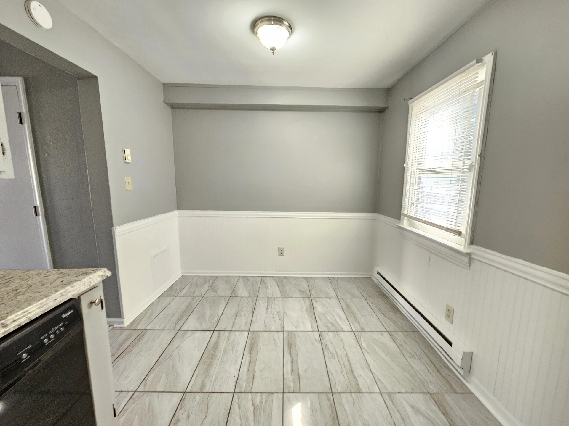 1622 Roanoke AVE SW - Photo 8