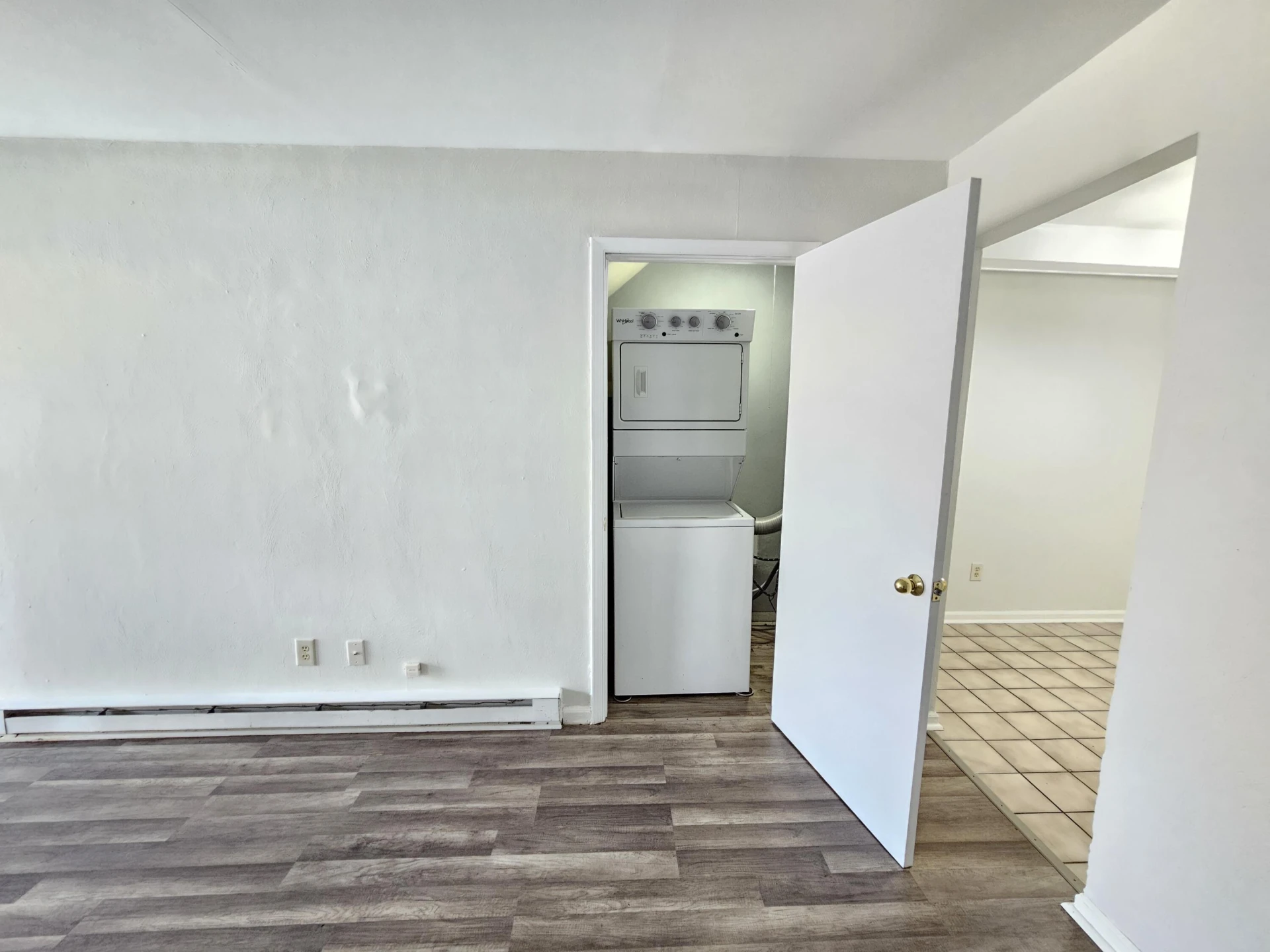 1622 Roanoke AVE SW - Photo 9