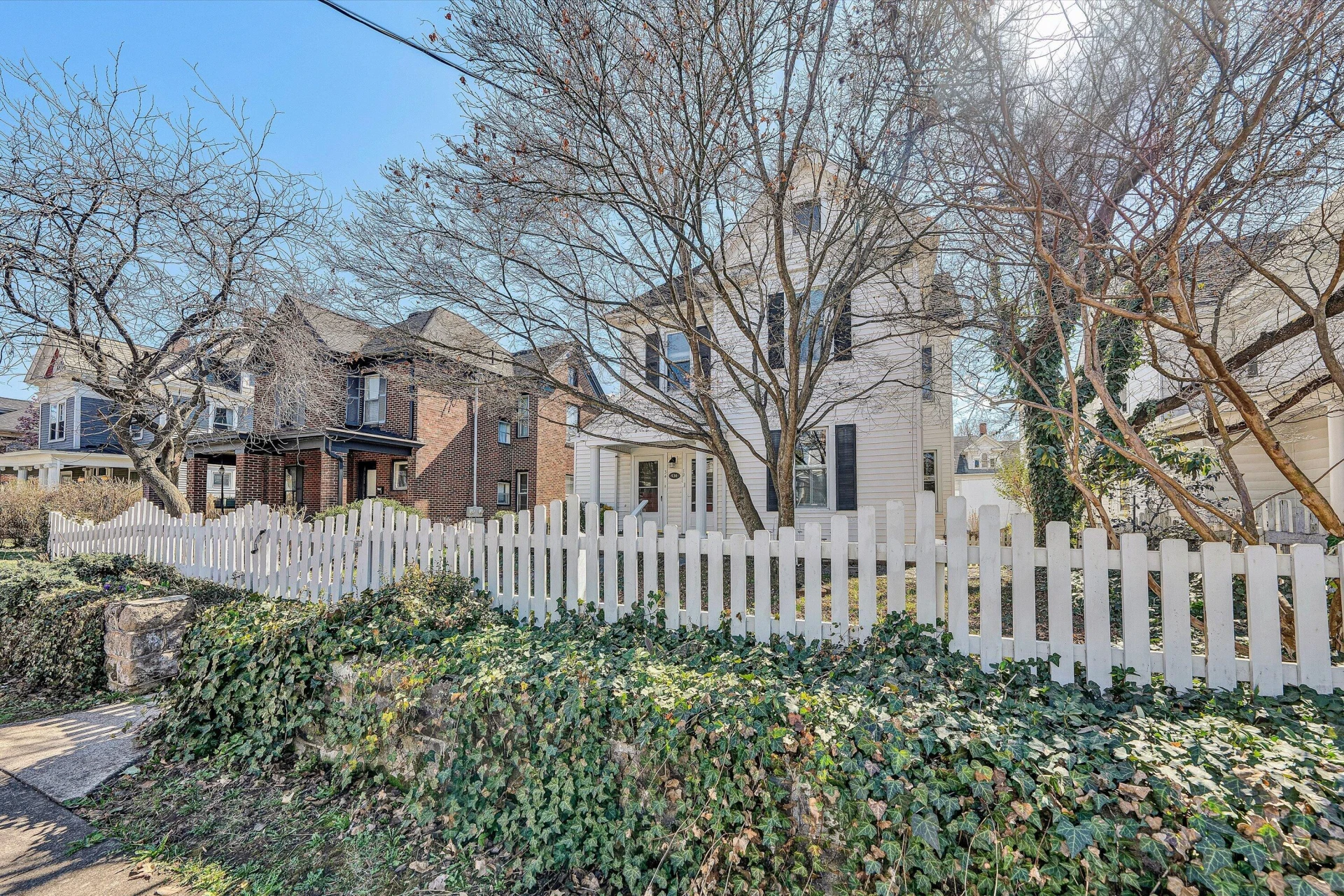 430 Allison AVE SW - Photo 7
