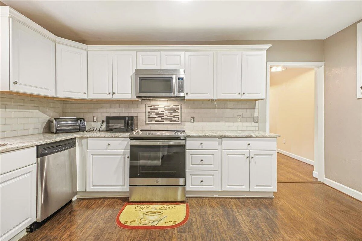 6330 Hamlet TRL - Photo 68