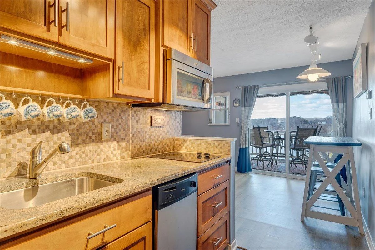 1089 Bluewater DR #411 - Photo 10
