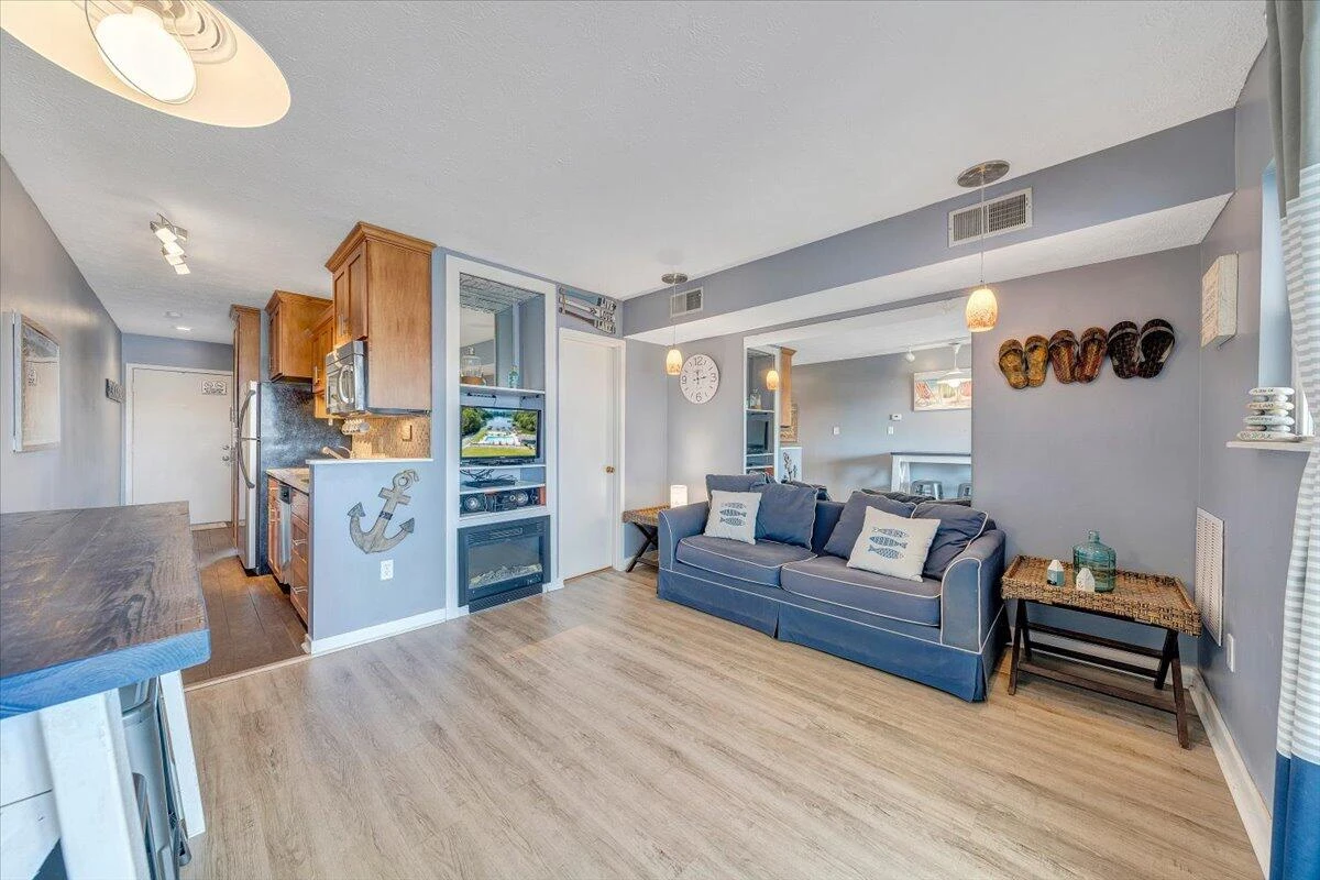 1089 Bluewater DR #411 - Photo 14