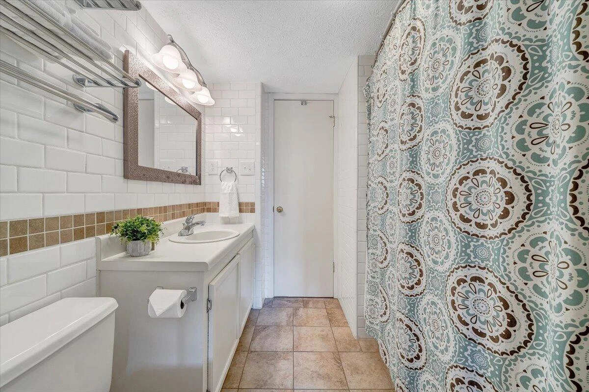 1089 Bluewater DR #411 - Photo 8