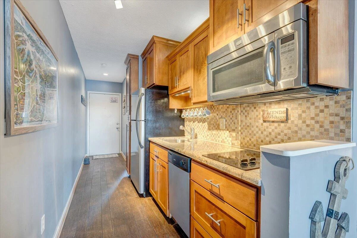 1089 Bluewater DR #411 - Photo 9
