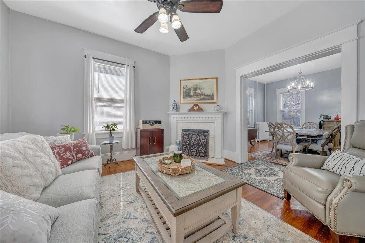 1307 Maple AVE SW - Photo 26