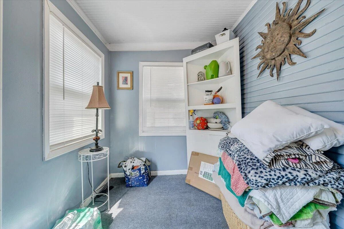 1307 Maple AVE SW - Photo 39