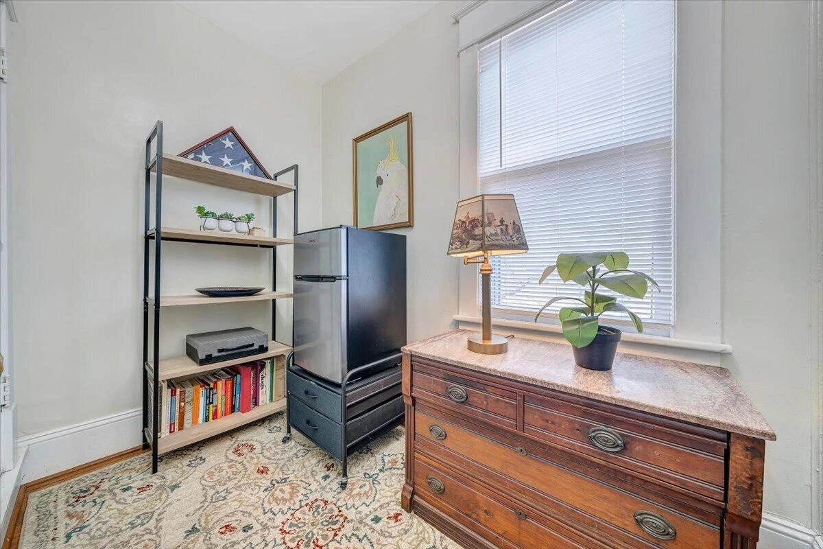 1307 Maple AVE SW - Photo 54